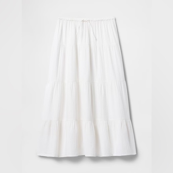 GAP Dresses & Skirts - GAP White Cotton Tiered Maxi Skirt